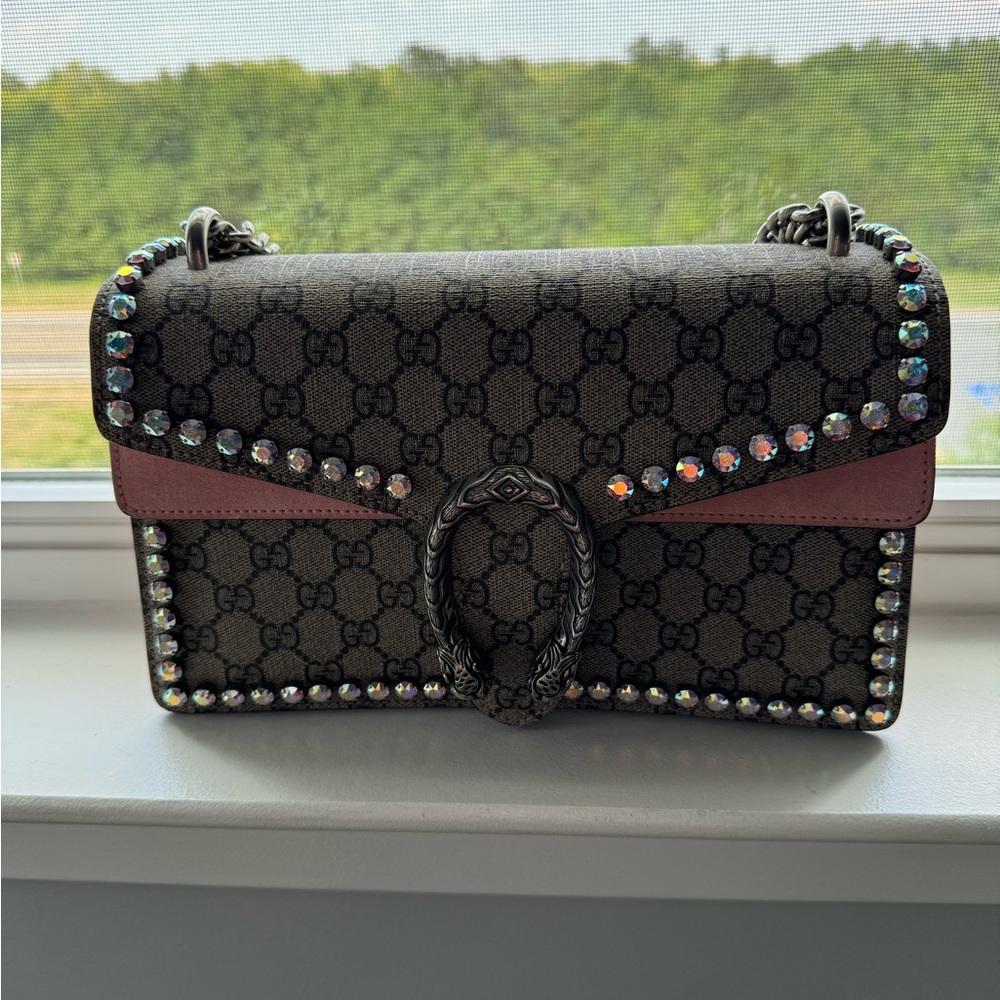 Gucci: Pink Original GG Supreme Crystal Embellished Dionysus Shoulder Bag - Picture 5 of 10